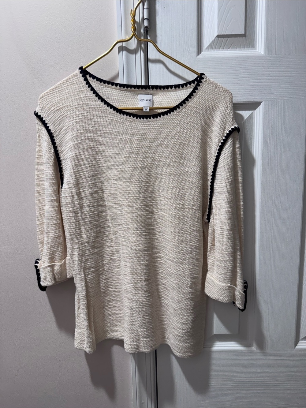 NIC+ZOE Cream Knit Top with Black Trim Accents